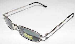 偏光眼鏡 眼鏡布廠家 眼鏡批發(fā) 太陽眼鏡工廠 眼鏡布廠家 偏光眼鏡 老花眼鏡廠家 防輻射眼鏡 眼鏡架 兒童眼鏡 眼鏡框 板材眼鏡 復古眼鏡 哈蟆眼鏡 品牌眼鏡 時尚墨鏡 浙江省溫州市酷米眼鏡貿易